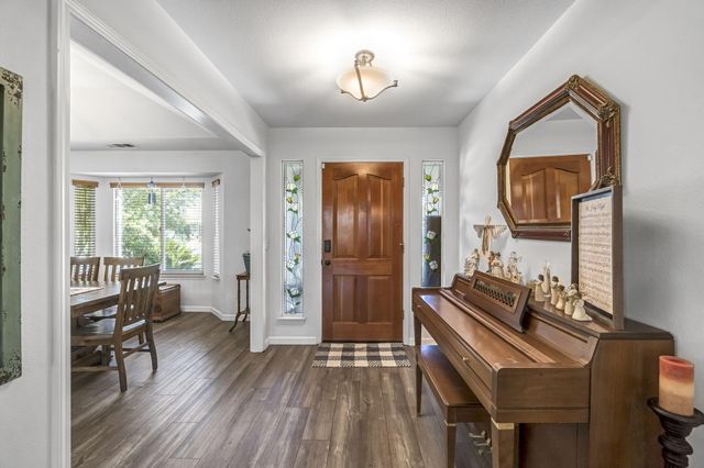 1405 Lincon Lane, Lemoore, CA 93245