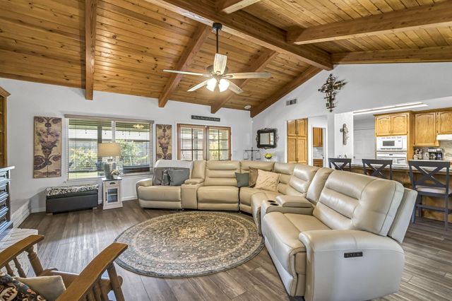 1405 Lincon Lane, Lemoore, CA 93245