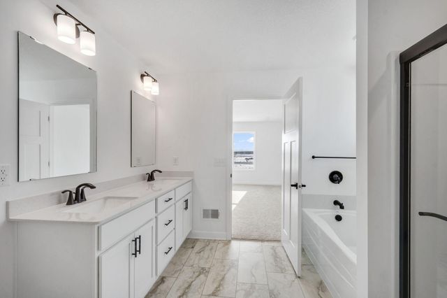 9899 49th Place NE, Saint Michael, MN 55376