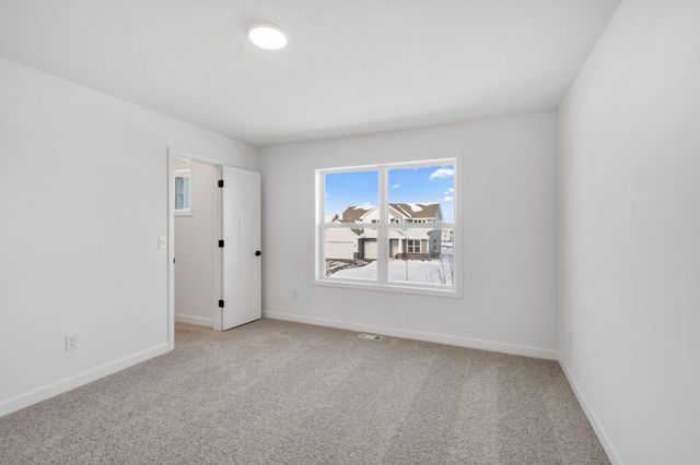 9899 49th Place NE, Saint Michael, MN 55376