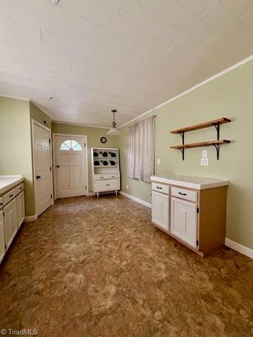 2600 NC Highway 8 N, Danbury, NC 27016