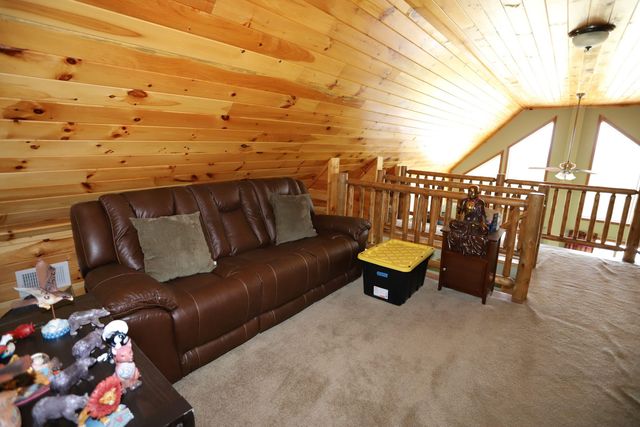 1293 City Farm Road, Newport Town, VT 05857