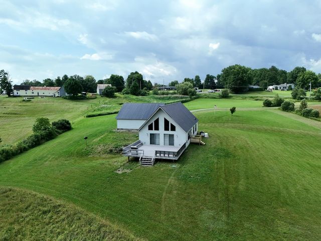 1293 City Farm Road, Newport Town, VT 05857