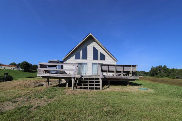 1293 City Farm Road, Newport Town, VT 05857