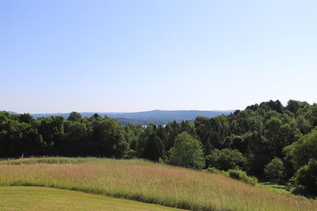 1293 City Farm Road, Newport Town, VT 05857