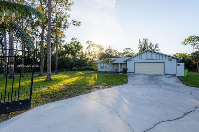 1181 W C Rd, Loxahatchee, FL 33470