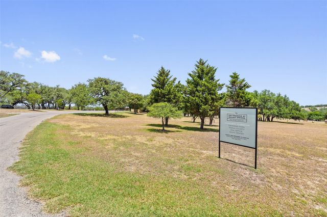 140 Lantana DR, Johnson City, TX 78636