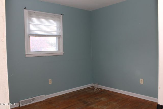 362 Ferris Road, Niskayuna, NY 12304