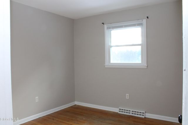 362 Ferris Road, Niskayuna, NY 12304