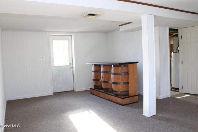 362 Ferris Road, Niskayuna, NY 12304