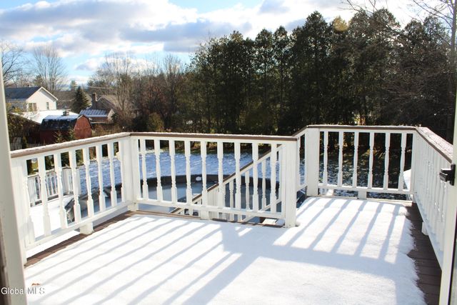 362 Ferris Road, Niskayuna, NY 12304