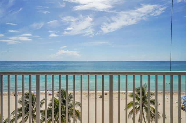 400 N SURF RD 703, Hollywood, FL 33019