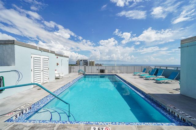 400 N SURF RD 703, Hollywood, FL 33019