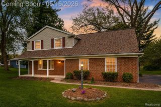 6295 Vernmoor Drive, Troy, MI 48098