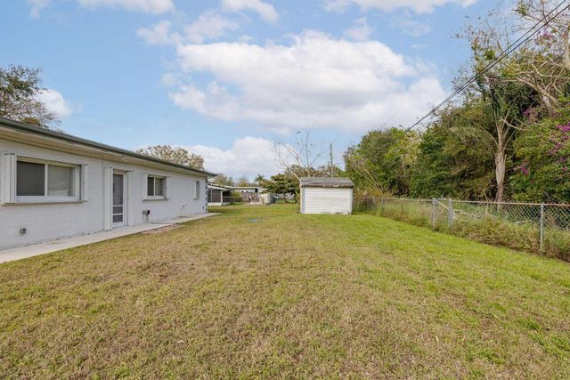 206 N 37th Street, Fort Pierce, FL 34947