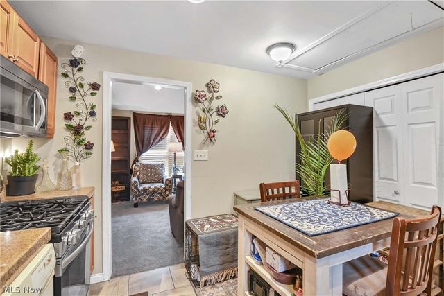 12820 Longmead Avenue, Cleveland, OH 44135