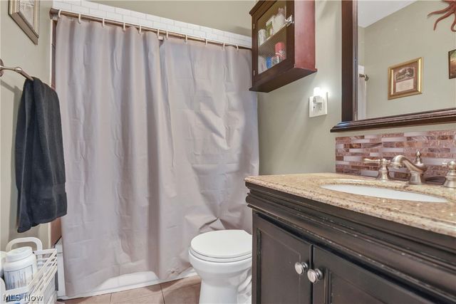 12820 Longmead Avenue, Cleveland, OH 44135