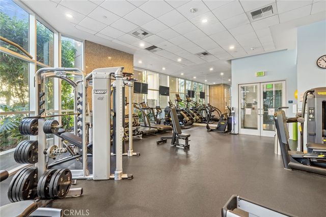 801 S Grand 1611, Los Angeles, CA 90017