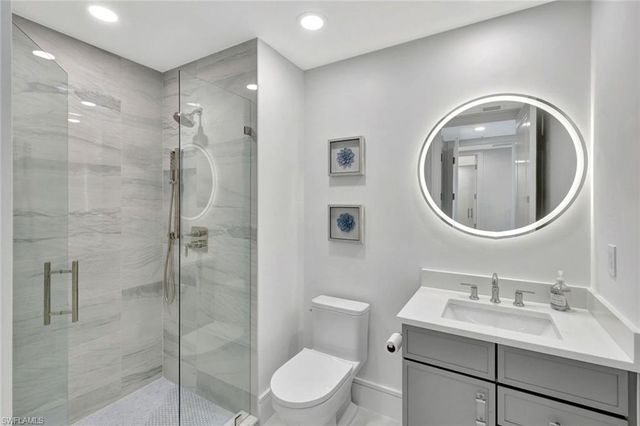 4951 Bonita Bay BLVD # 2205, Bonita Springs, FL 34134