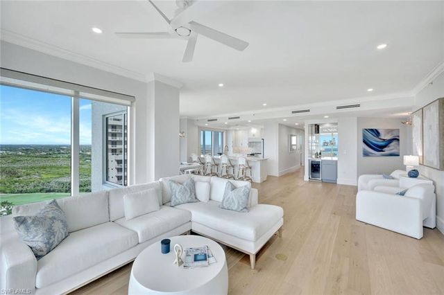 4951 Bonita Bay BLVD # 2205, Bonita Springs, FL 34134