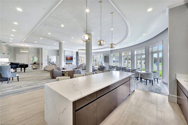 4951 Bonita Bay BLVD # 2205, Bonita Springs, FL 34134