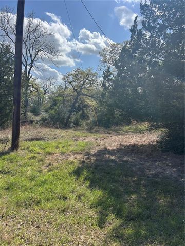 3060 Brunes Mill Road, Columbus, TX 78934