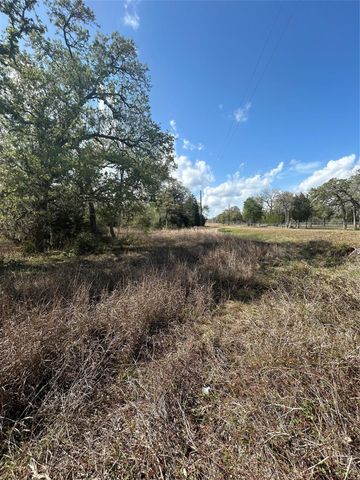 3060 Brunes Mill Road, Columbus, TX 78934