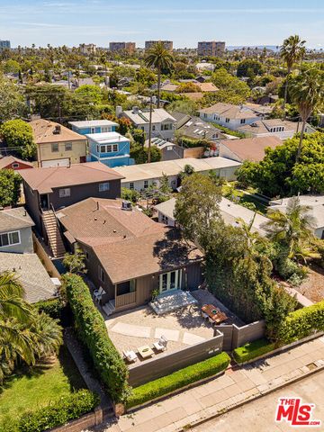 830 Palms Boulevard, Venice, CA 90291