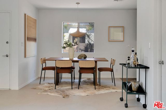 830 Palms Boulevard, Venice, CA 90291