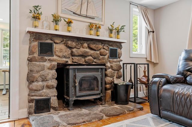 200 Main St, Acton, MA 01720