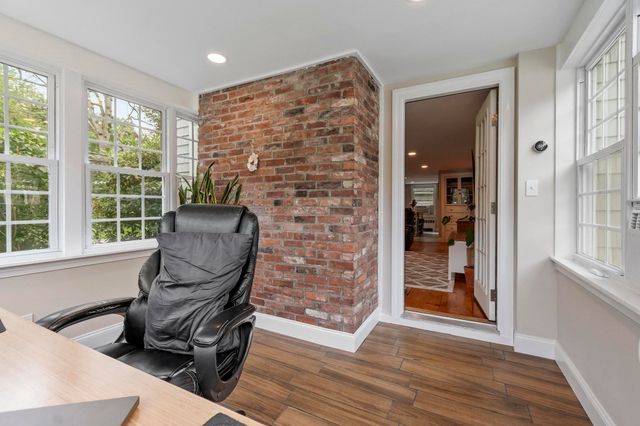 200 Main St, Acton, MA 01720