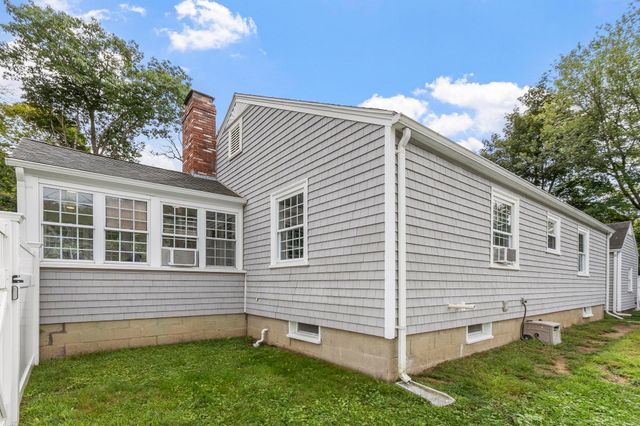 200 Main St, Acton, MA 01720