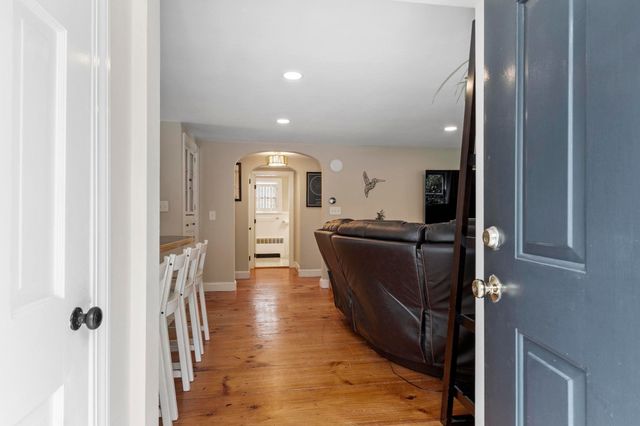 200 Main St, Acton, MA 01720