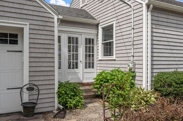200 Main St, Acton, MA 01720