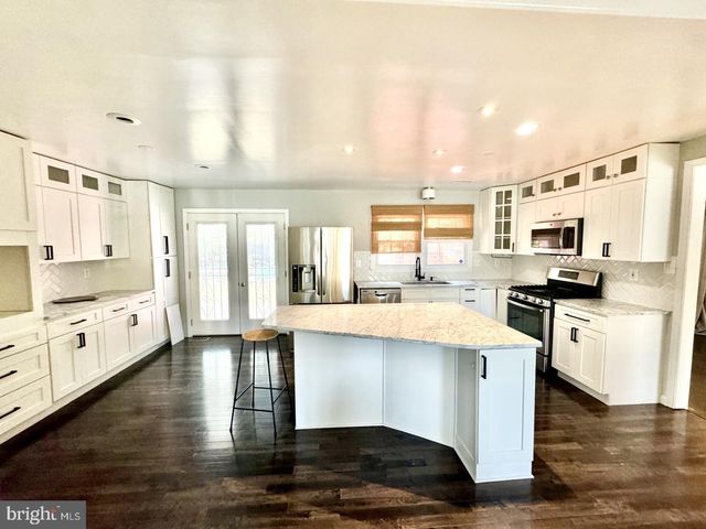 11919 AUTUMNWOOD LN, Fort Washington, MD 20744