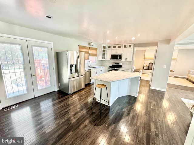 11919 AUTUMNWOOD LN, Fort Washington, MD 20744