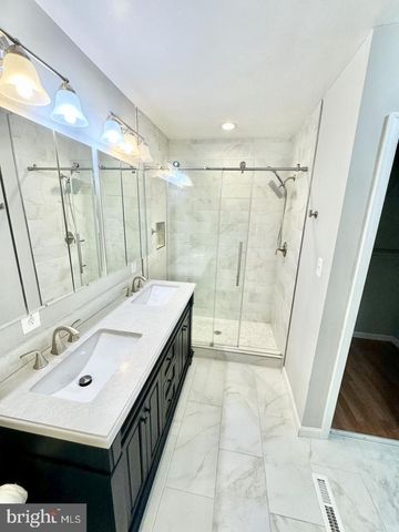 11919 AUTUMNWOOD LN, Fort Washington, MD 20744