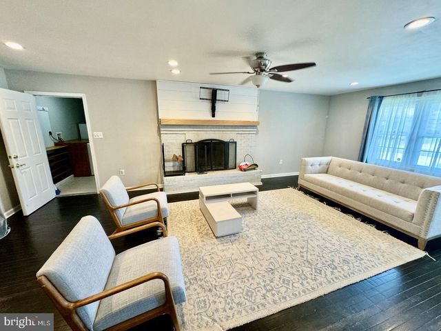 11919 AUTUMNWOOD LN, Fort Washington, MD 20744