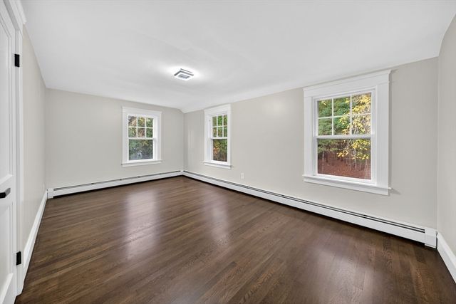 3360 Diamond Hill Rd, Cumberland, RI 02864