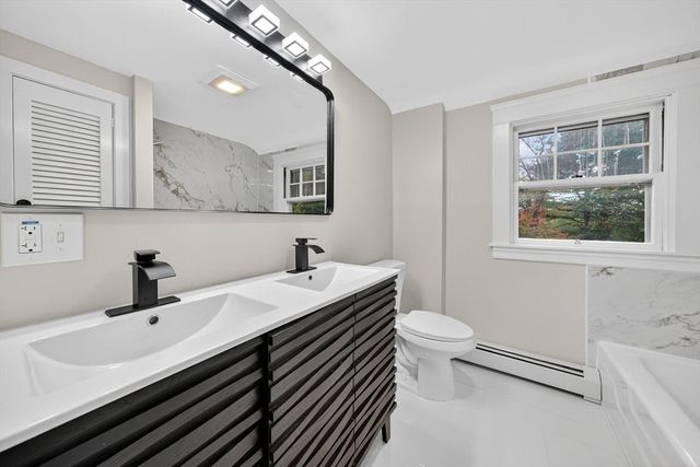 3360 Diamond Hill Rd, Cumberland, RI 02864