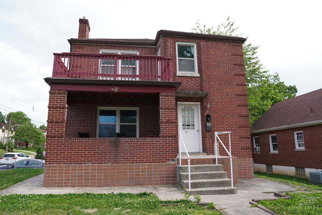 2345 Losantiville Avenue, Golf Manor, OH 45237