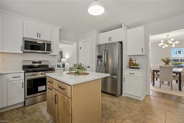 533 Warrick RD, Chesapeake, VA 23322