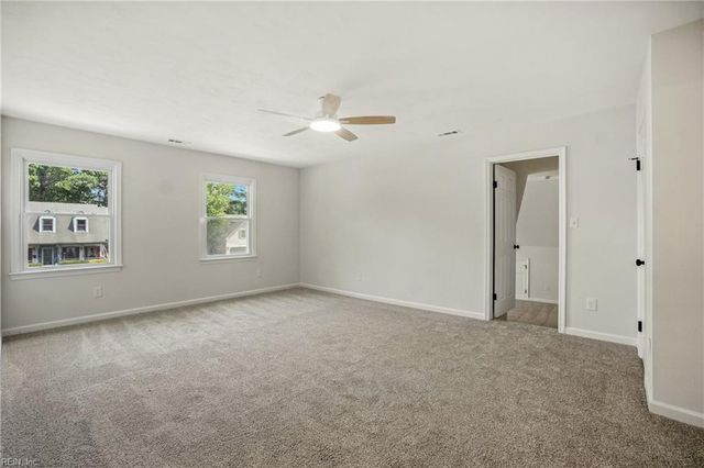 533 Warrick RD, Chesapeake, VA 23322