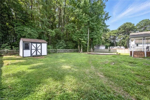 533 Warrick RD, Chesapeake, VA 23322