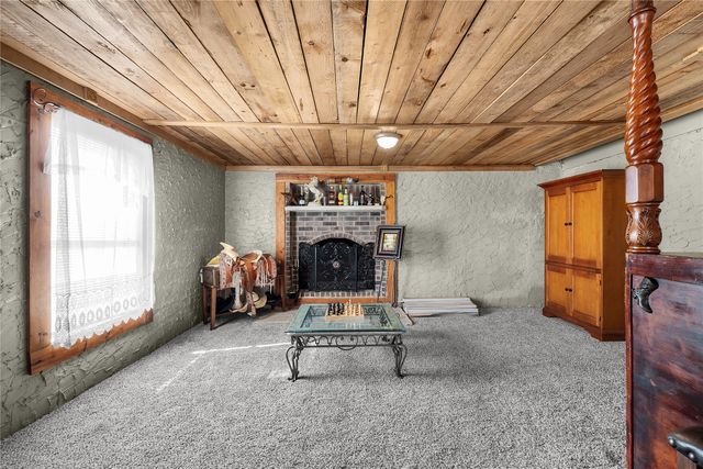 748 Rocky Ridge Lane, Weatherford, TX 76085