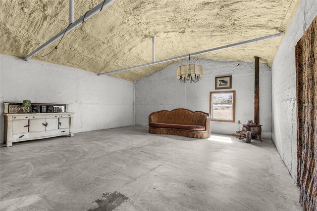 748 Rocky Ridge Lane, Weatherford, TX 76085