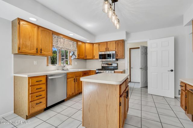 43 S Westfield Road, Howell, NJ 07731