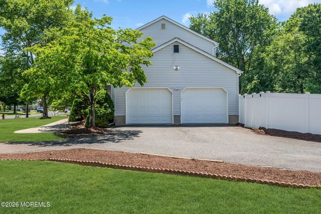 43 S Westfield Road, Howell, NJ 07731
