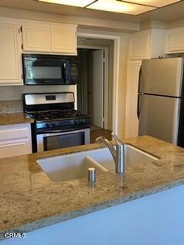 873 Sandberg Lane, Ventura, CA 93003