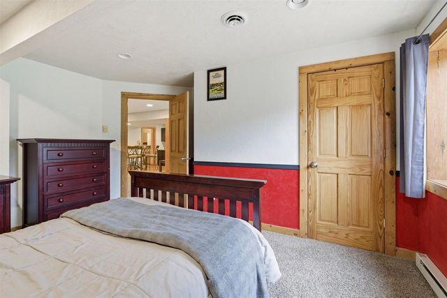 E8958 BROKEN BRANCH LANE, New London, WI 54961
